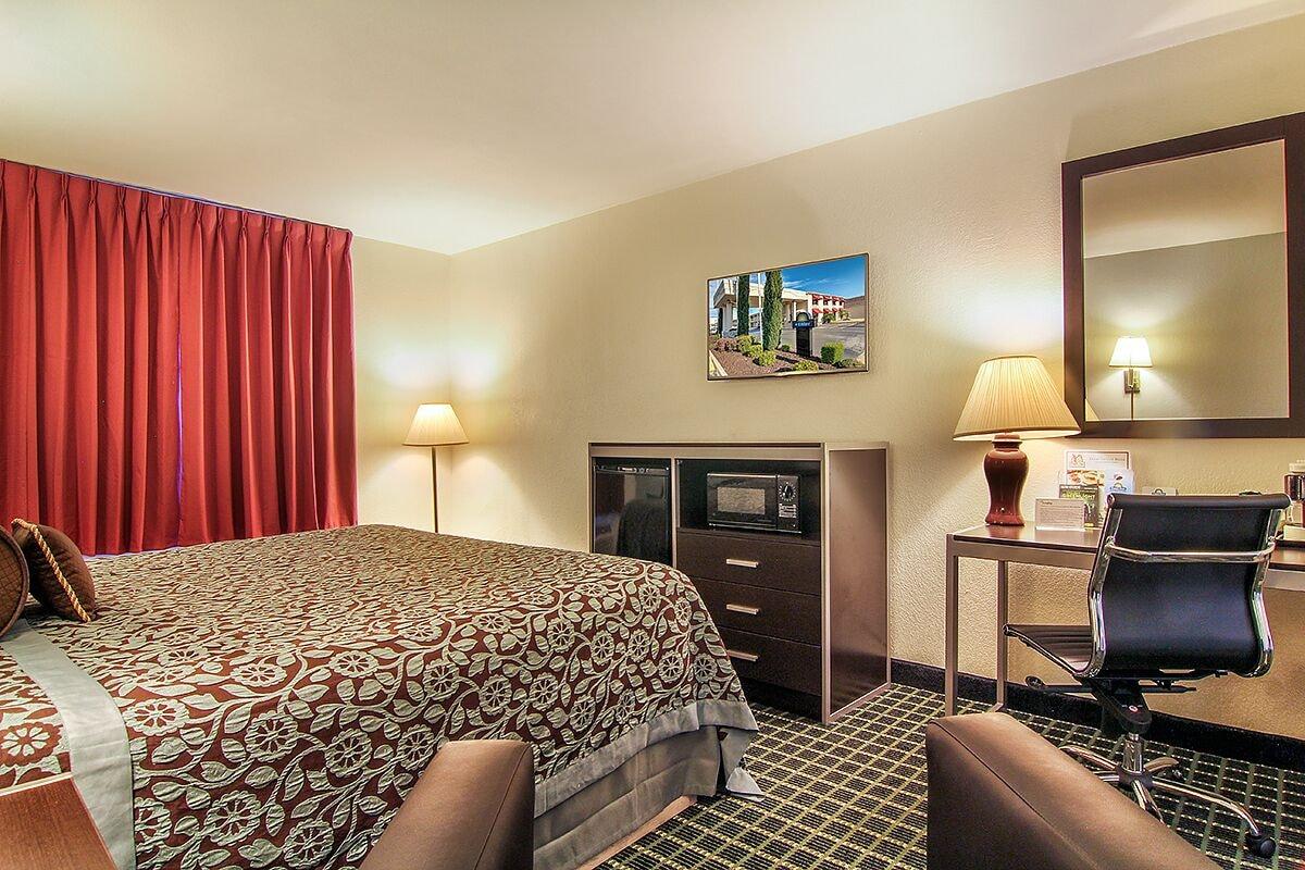 Days Inn By Wyndham Market Center Dallas Love Field Екстер'єр фото